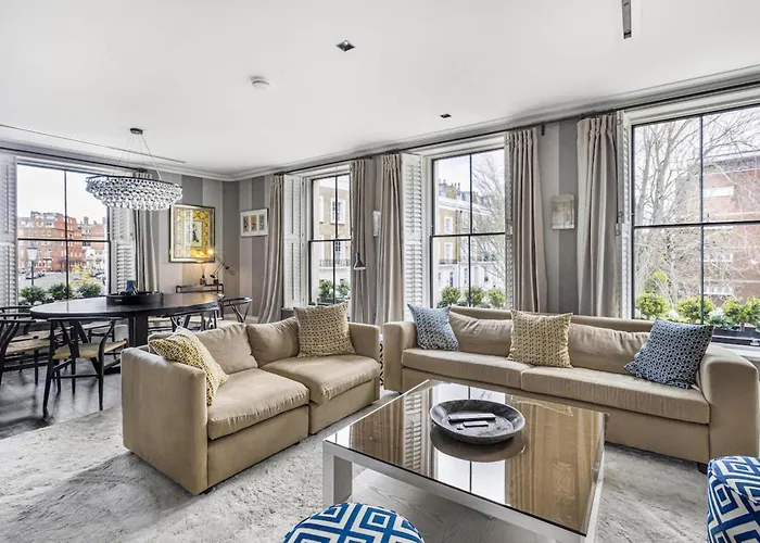Luxurious Apartment - Denyer Street